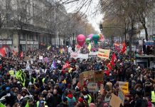 Huelga general: Un millón en las calles de Francia