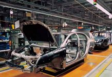 Ford suspende la producción hasta mayo