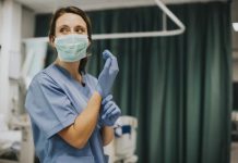 Francia: Entrevista a una enfermera del Hospital Tenon, París