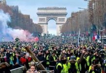Francia: Los chalecos amarillos se reúnen en una asamblea nacional