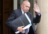 Francia: La renuncia del ministro Collomb debilita al gobierno