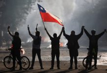 «Dignidad», consigna de lucha del pueblo chileno