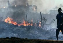 El racismo incendia asentamientos de jornaleros migrantes