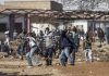 Sudáfrica: la represión se cobró 117 muertos y 2200 detenidos