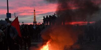 Francia: Por la huelga general y el bloqueo del país. ¡Fuera Macron y su reforma!